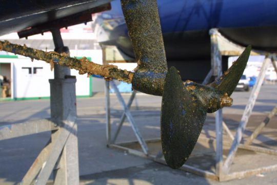 Antifouling pour hélice de voilier
