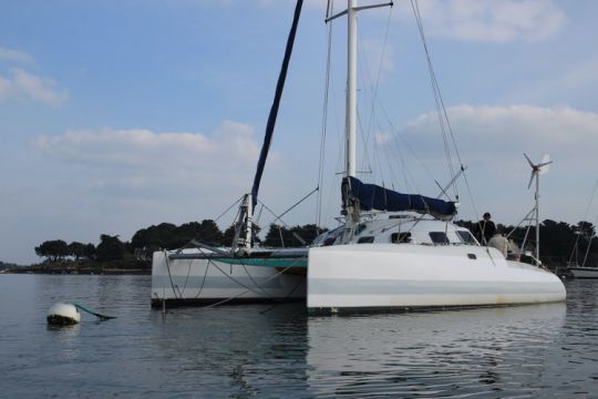 Refit du catamaran Concept 33 CR