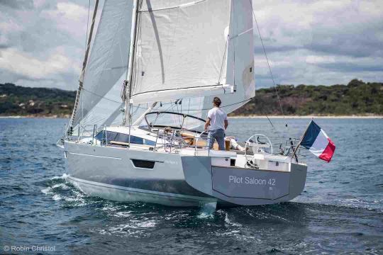 Le Pilot Saloon 42 en navigation