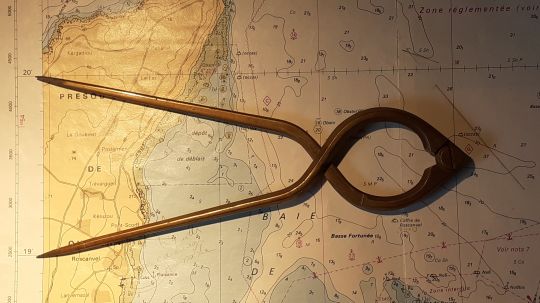 Mesure de 1 mille sur l'échelle des latitudes