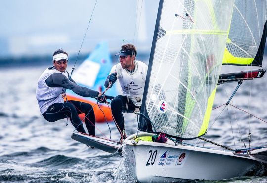 Equipage masculin en 49er © Sailing Energy