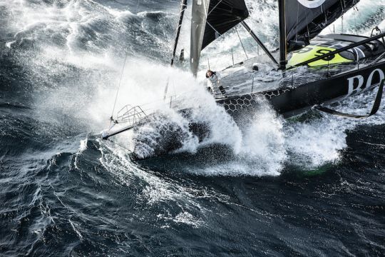 Alex Thomson sur le Vendée Globe 2016/2017 © Cleo Barnham