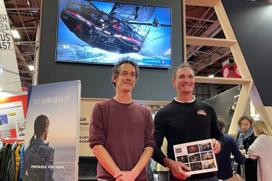 Remise du prix Mirabaud à Loic Venance en présence du skipper Jérémie Beyou