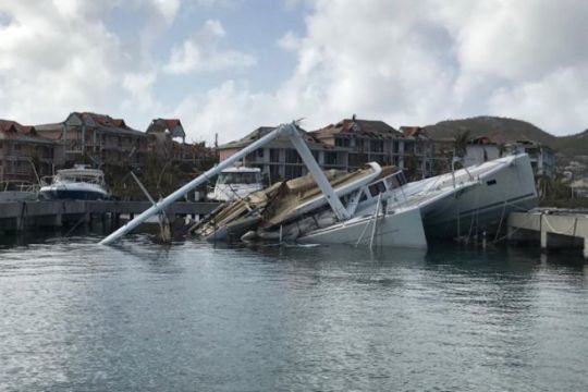 Epave à St-Martin après le passage du cyclone Irma © FIN