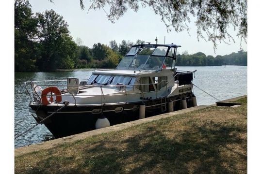Alter Ego, le bateau de Philippe, Ã Mantoche