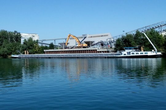 Activité commerciale en sortie de Châlons-Sur-Saône