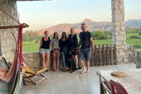 La famille de Laurent en Ardèche avant le grand départ