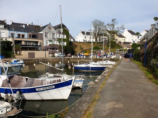 Quais du port du Bono