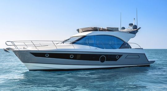 La Montecarlo 52 fait partie de l'offre Liberty Pass Yachting.