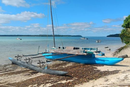 Pirogue, baie de Saint-Joseph ©Julie Leveugle