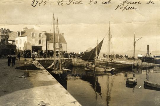 Le port du Fret, Presqu'île de Crozon