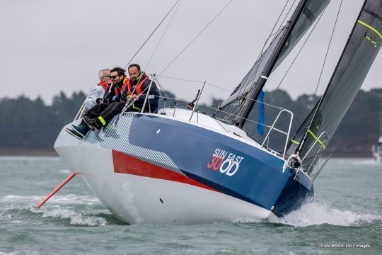 Premiers bords pour le Sun Fast 30 OD © JM Liot