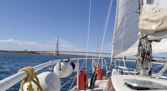 Le pont du Guadiana, attention au tirant d'air