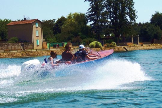 Navigations en plan d'eau intérieur