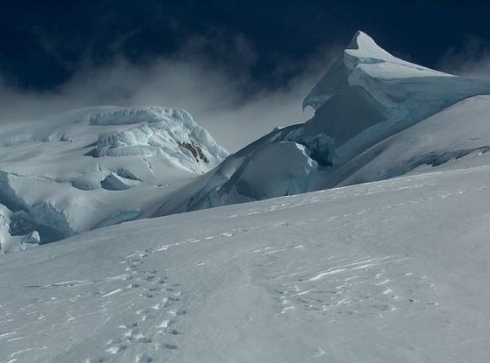 © Lyubomir Ivanov
