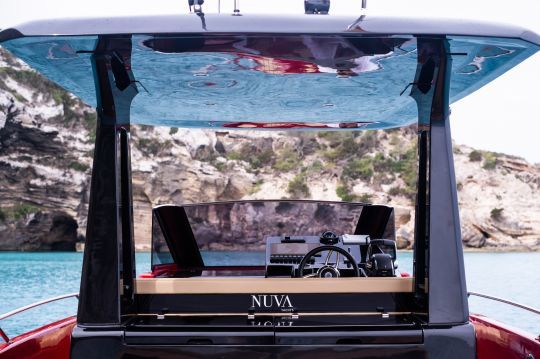 Un très beau Hard-Top pour se protéger du soleil