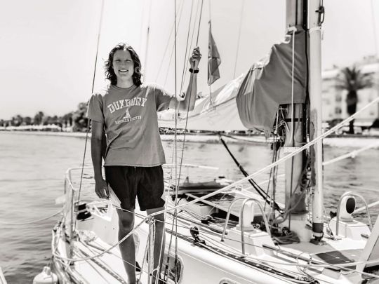 Cal Currier, le jeune américain de 16 ans le jour de son départ pour la transat