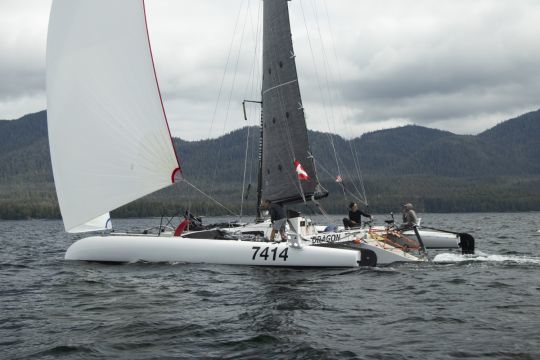 Le trimaran vainqueur