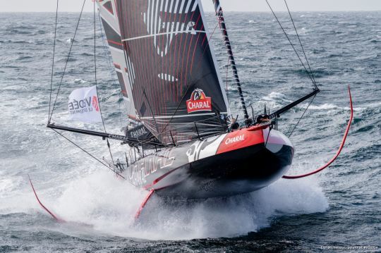 L'étrave scow de Charal II © Eloi Stichelbaut - polaRYSE
