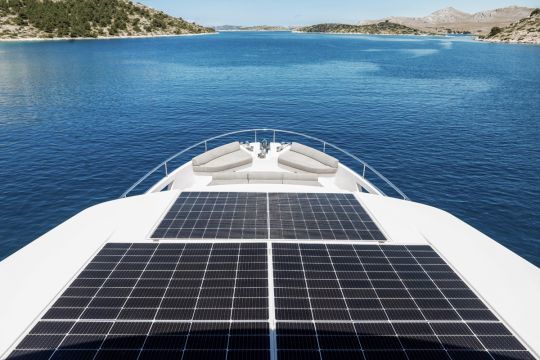 Les panneaux solaires reprÃ©sente l'une des solutions pour recharger les batteries.