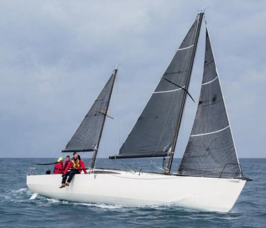 Bernard Mallaret a converti son JPK en ketch