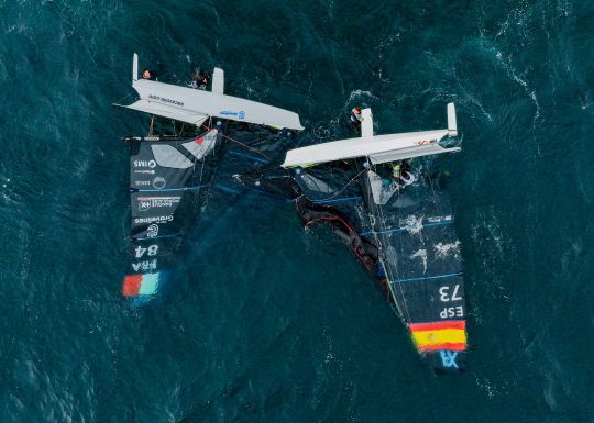 Une manche abandonnée pour les deux équipages ©Sailing Energy