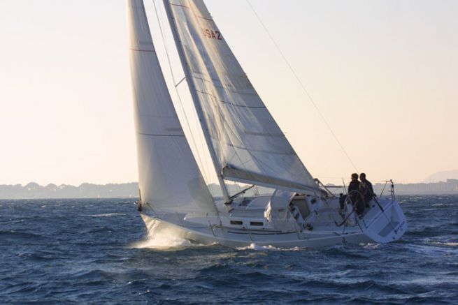 Ir contra el viento con un velero