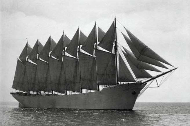 Descubra la historia de la goleta Thomas W. Lawson, el nico velero de siete palos