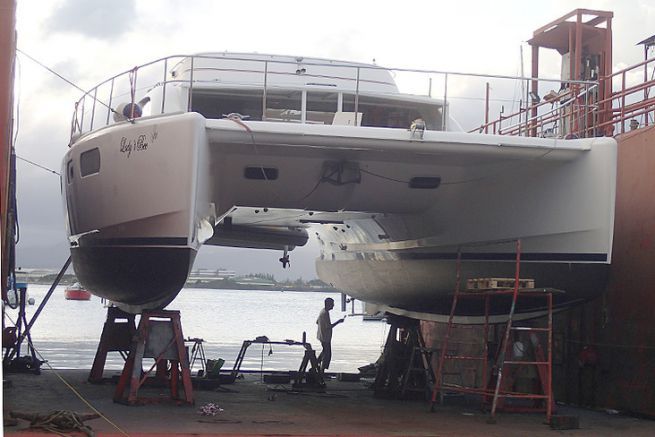 Transformacin de un catamarn en un arrastrero: la eleccin de las hlices