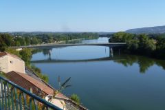 El Saona de Macon a Lyon: la navegacin fluvial entre la ciudad y el campo