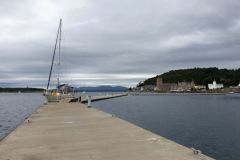 Los pontones del Muelle Norte en Oban, Escocia