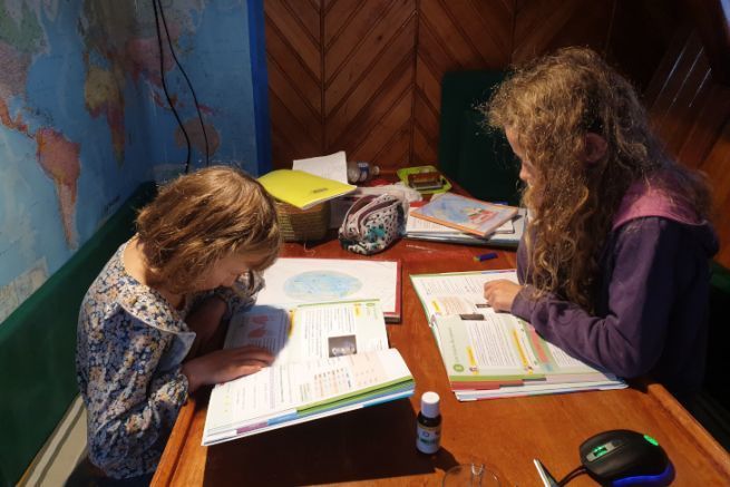 Vuelta al cole en barco: los altibajos de la educacin familiar