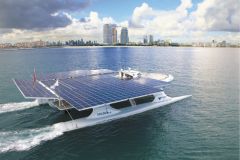 La eleccin de paneles solares rgidos o flexibles depende sobre todo de su embarcacin y del espacio disponible a bordo