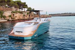 El reBot 8: un motor eléctrico para una navegación ecológica en Menorca