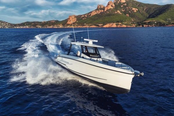 Precios y competencia: el Wellcraft 38 T-Top y sus rivales