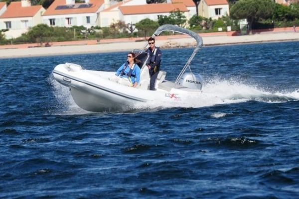 4XC HA20: Prueba en el Etang de Thau con 20 nudos de viento