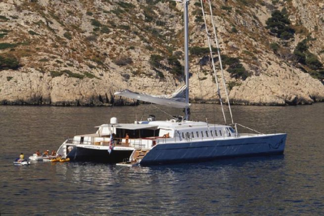 Lady Barbaretta, catamarn de 105 pies diseado por Dominique Presles