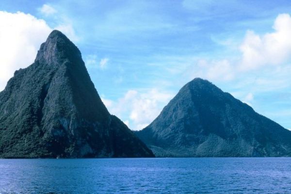 Vista de los picos desde el mar