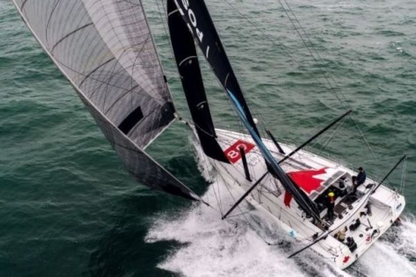 Aur�lien Ducroz da el salto a la clase IMOCA